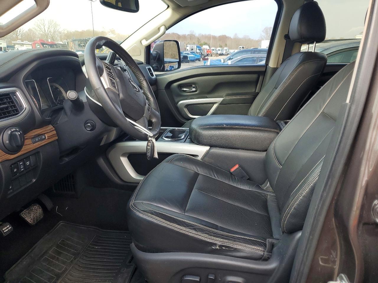 2016 Nissan Titan XD SL