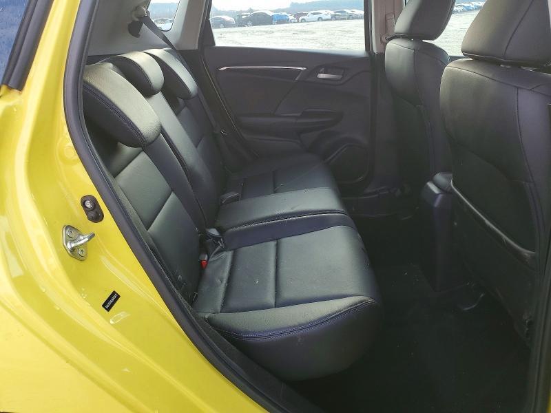 2016 Honda Fit ex