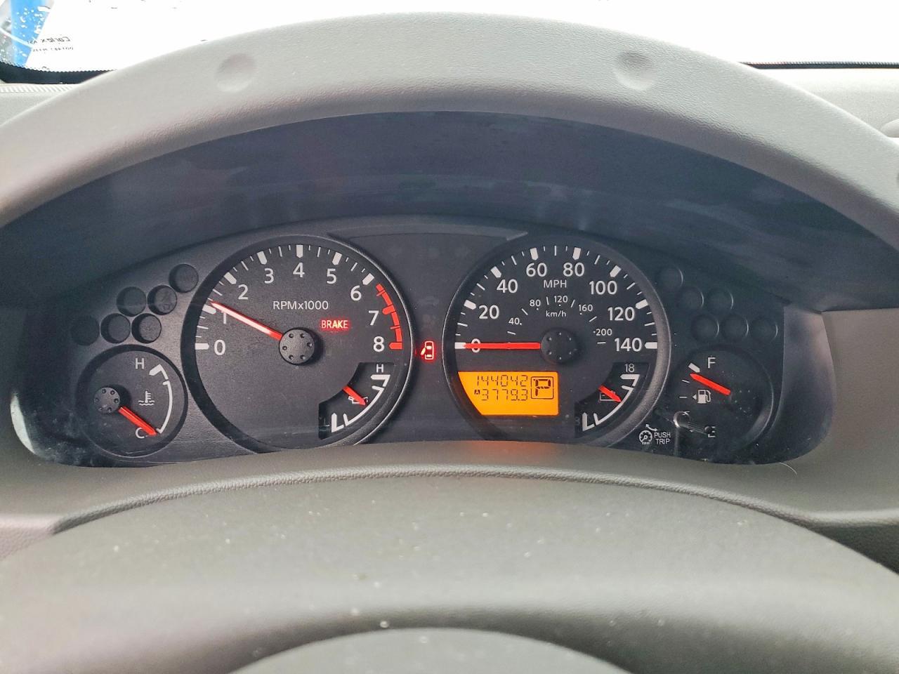 2016 Nissan Frontier s
