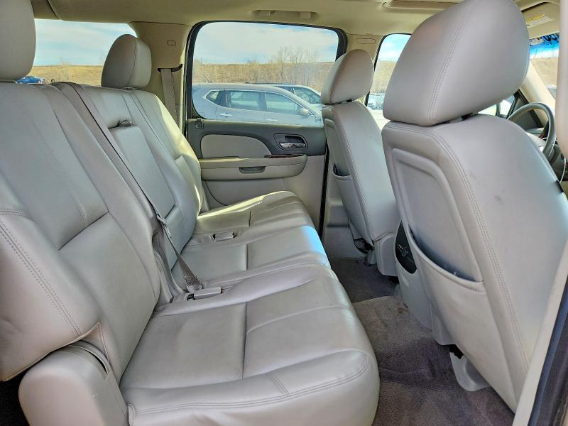 2013 GMC Yukon xl K1500 slt