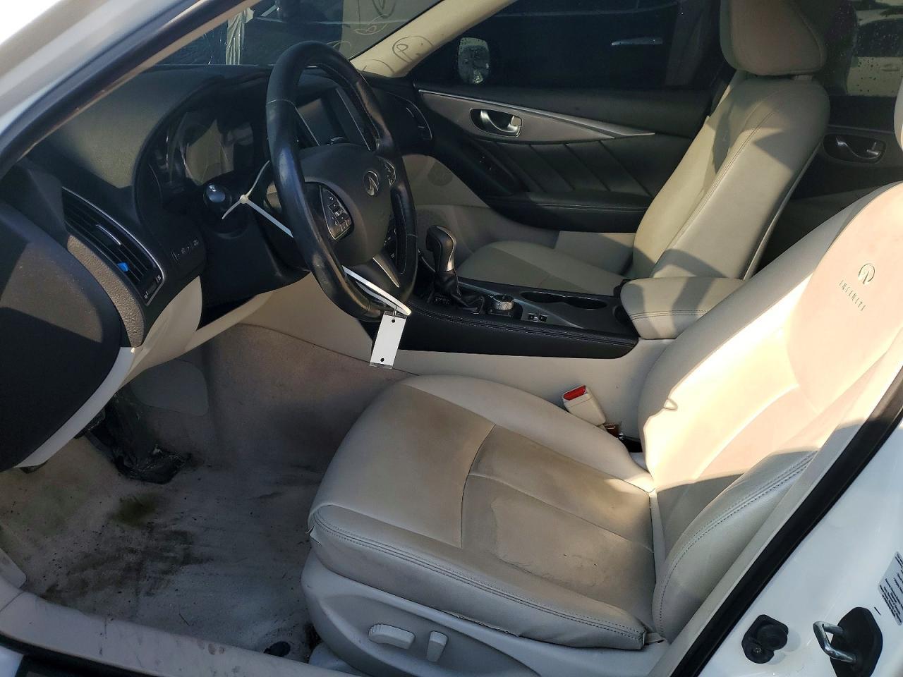 2014 Infinity Q50 Base