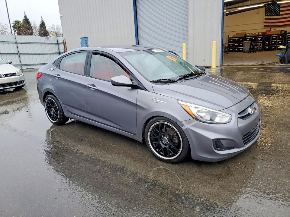2015 Hyundai Accent gls