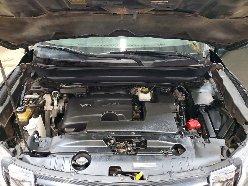 2018 Nissan Pathfinder s