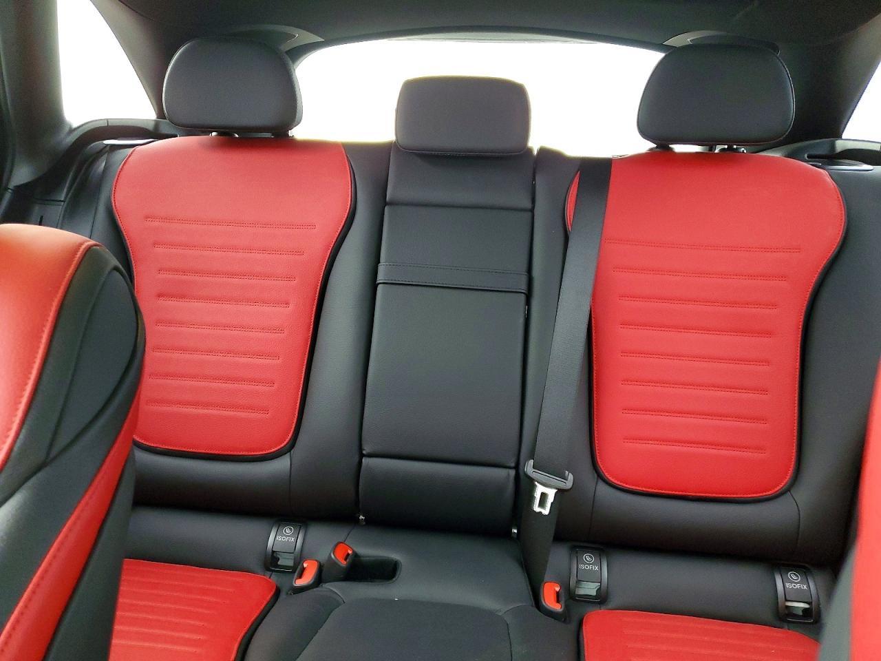 2026 Mercedes-Benz Glc 300