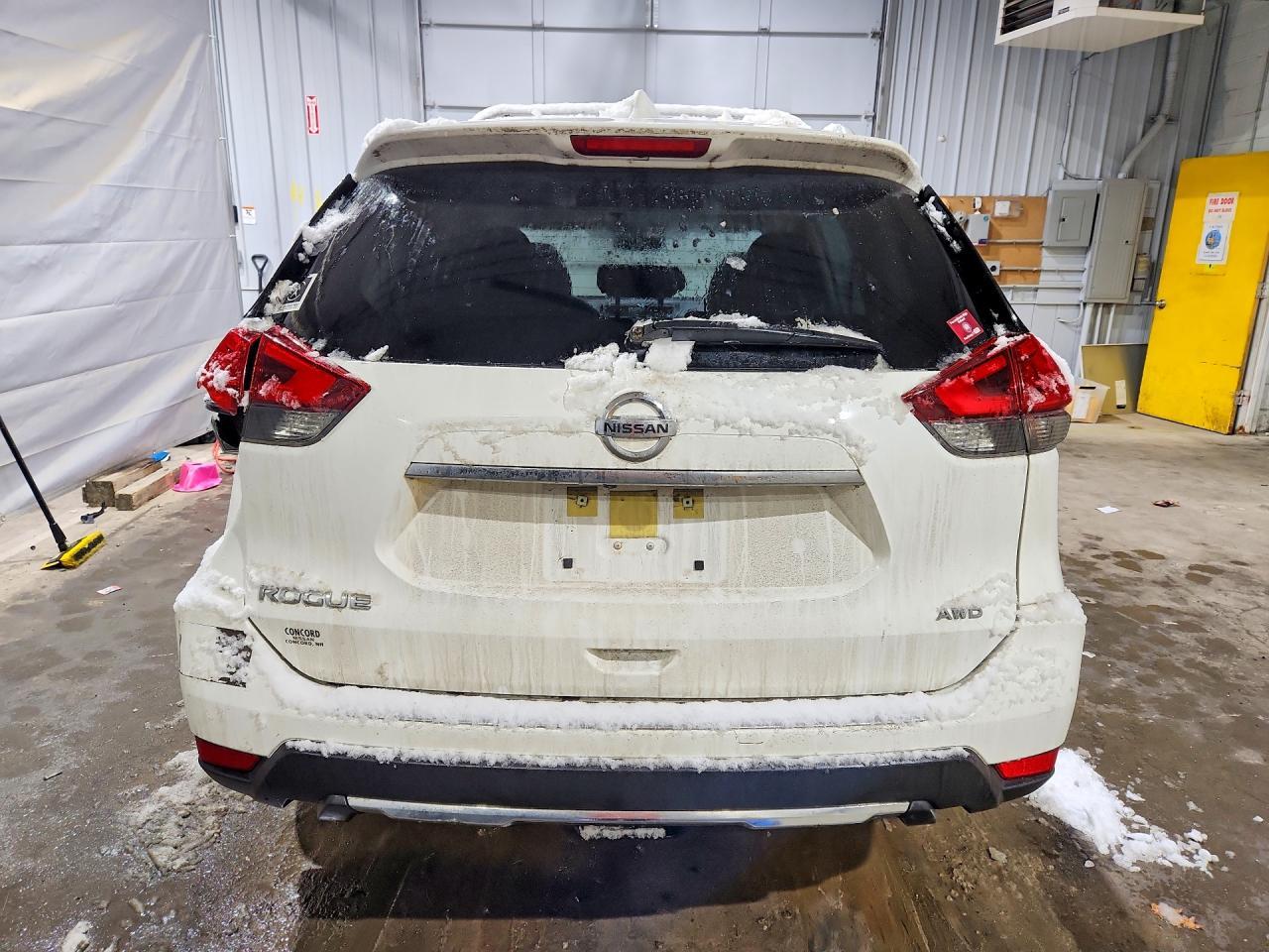 2017 Nissan Rogue s