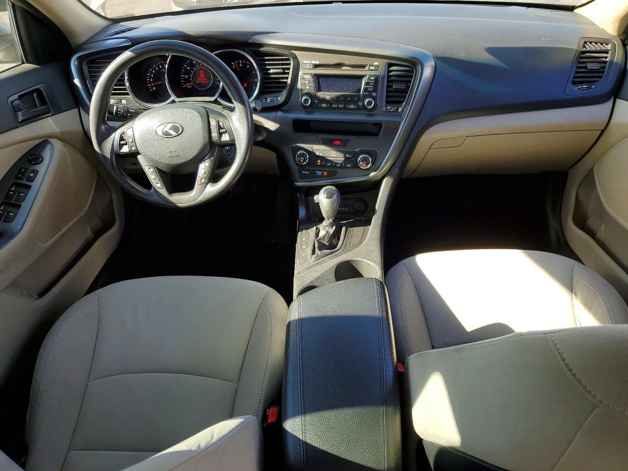 2013 KIA Optima lx