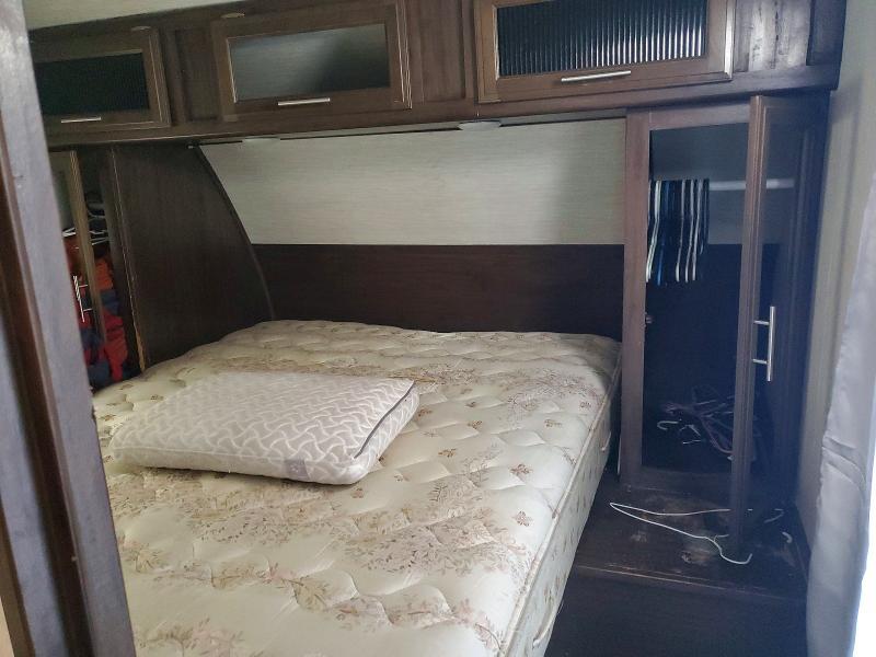 2019 Trailers Cherokee Alpha