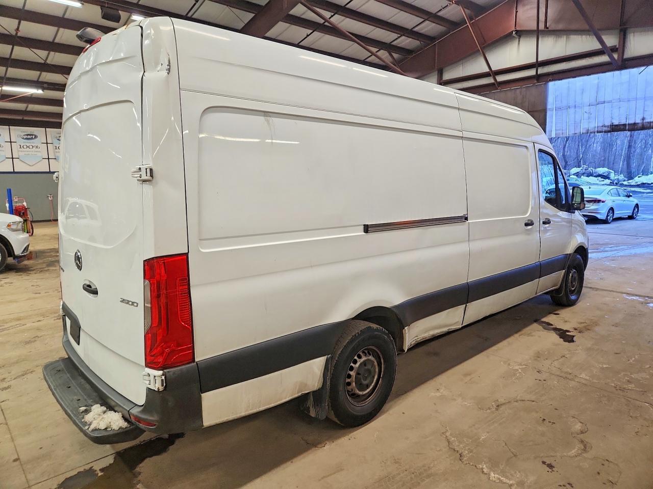 2021 Mercedes-Benz Sprinter 2500