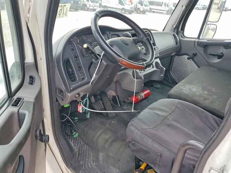 2015 Freightliner Business Class M2 Refrigerated BOX Truck