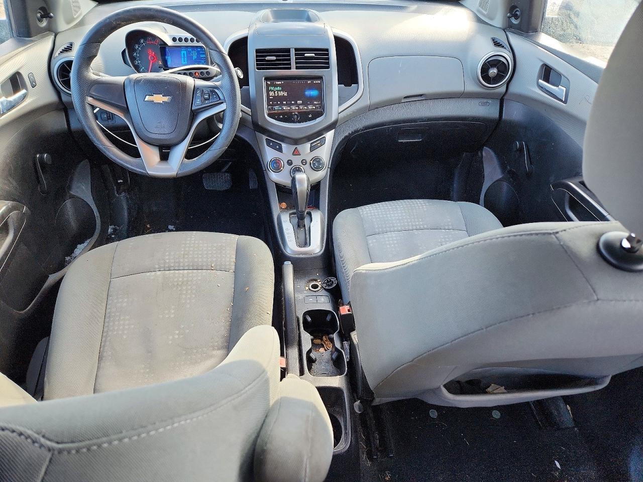 2014 Chevrolet Sonic ls