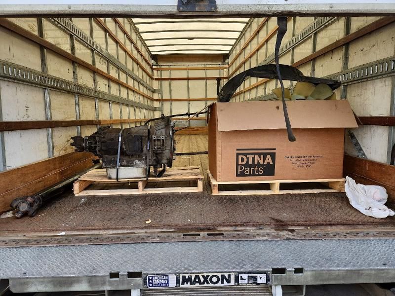 2020 Freightliner Business Class M2 BOX Truck