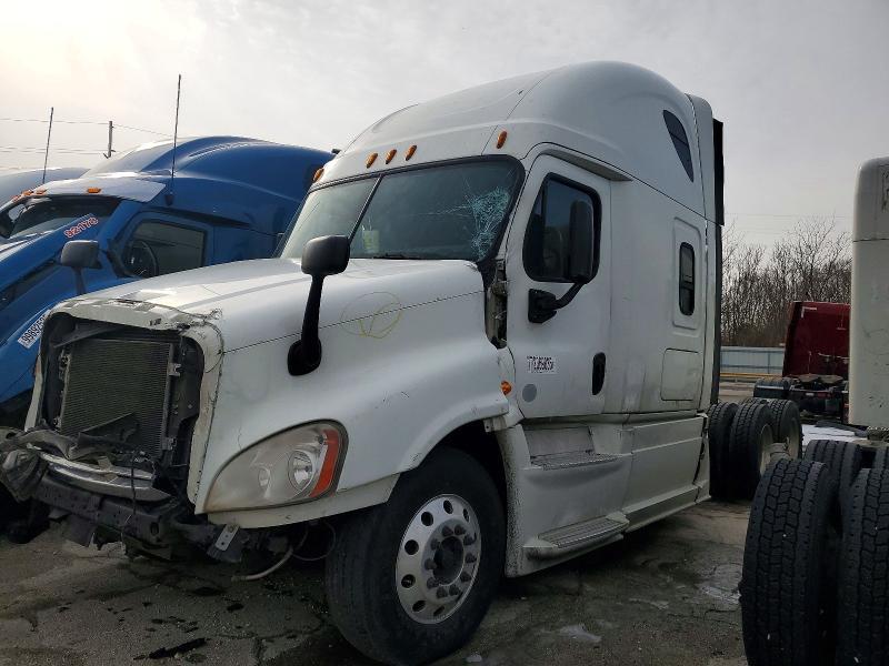 2014 Freightliner Cascadia 125
