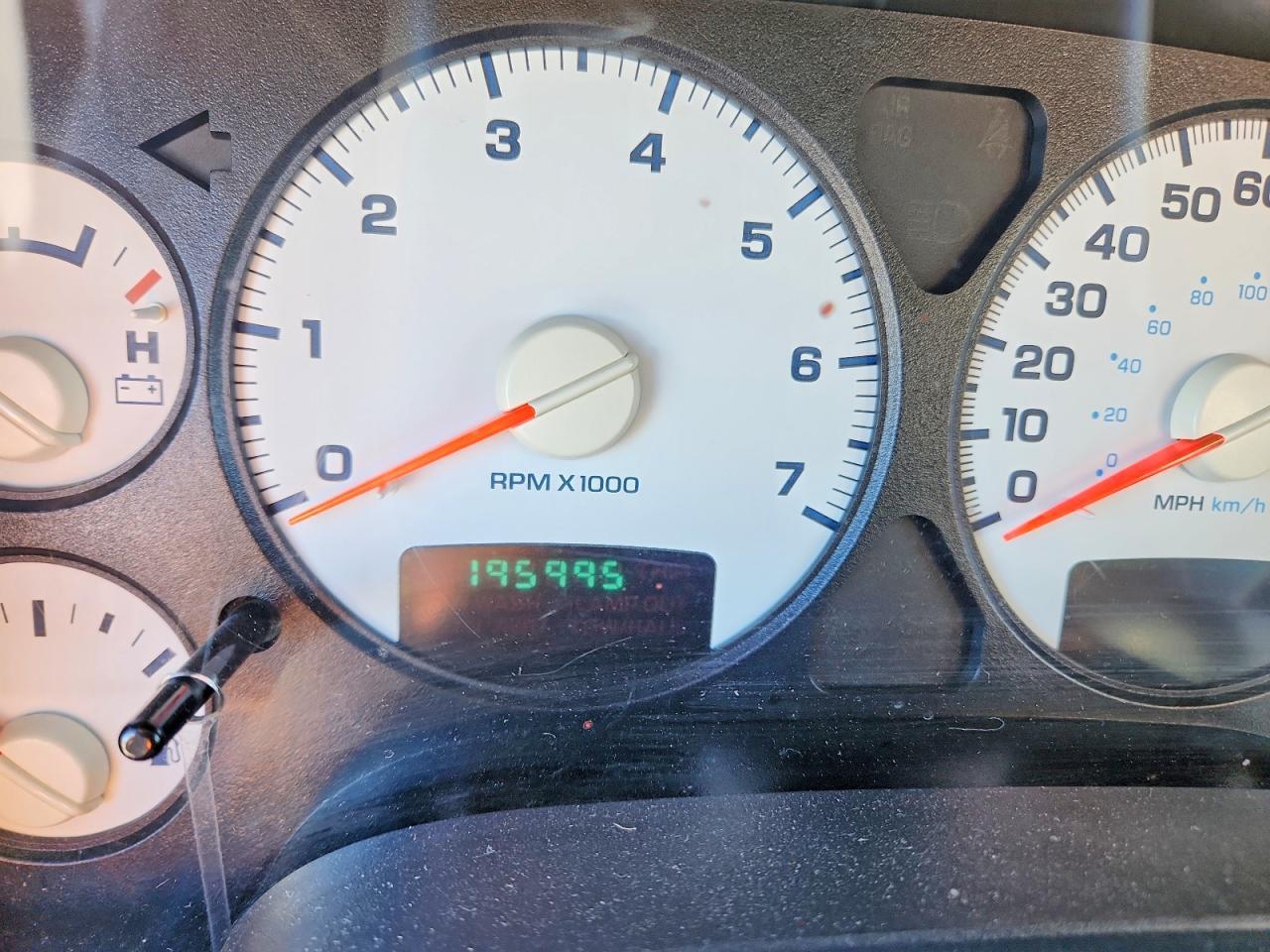 2004 Dodge RAM 1500 ST