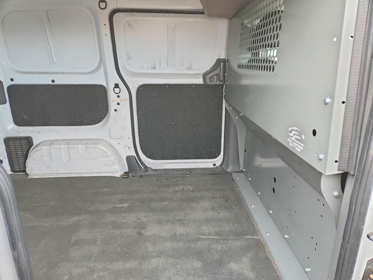 2021 Nissan NV200 2.5S