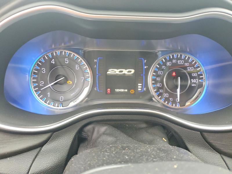 2016 Chrysler 200 Limited