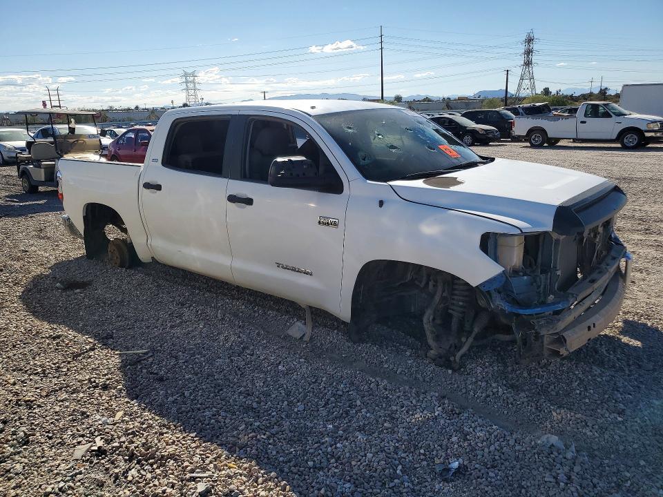 2016 Toyota Tundra Crewmax SR5