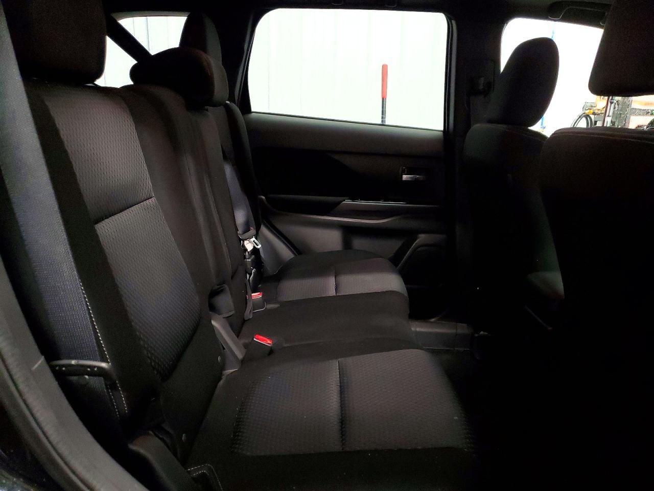 2018 Mitsubishi Outlander se