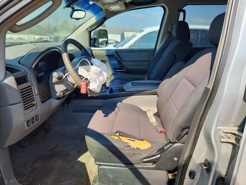 2005 Nissan Titan xe