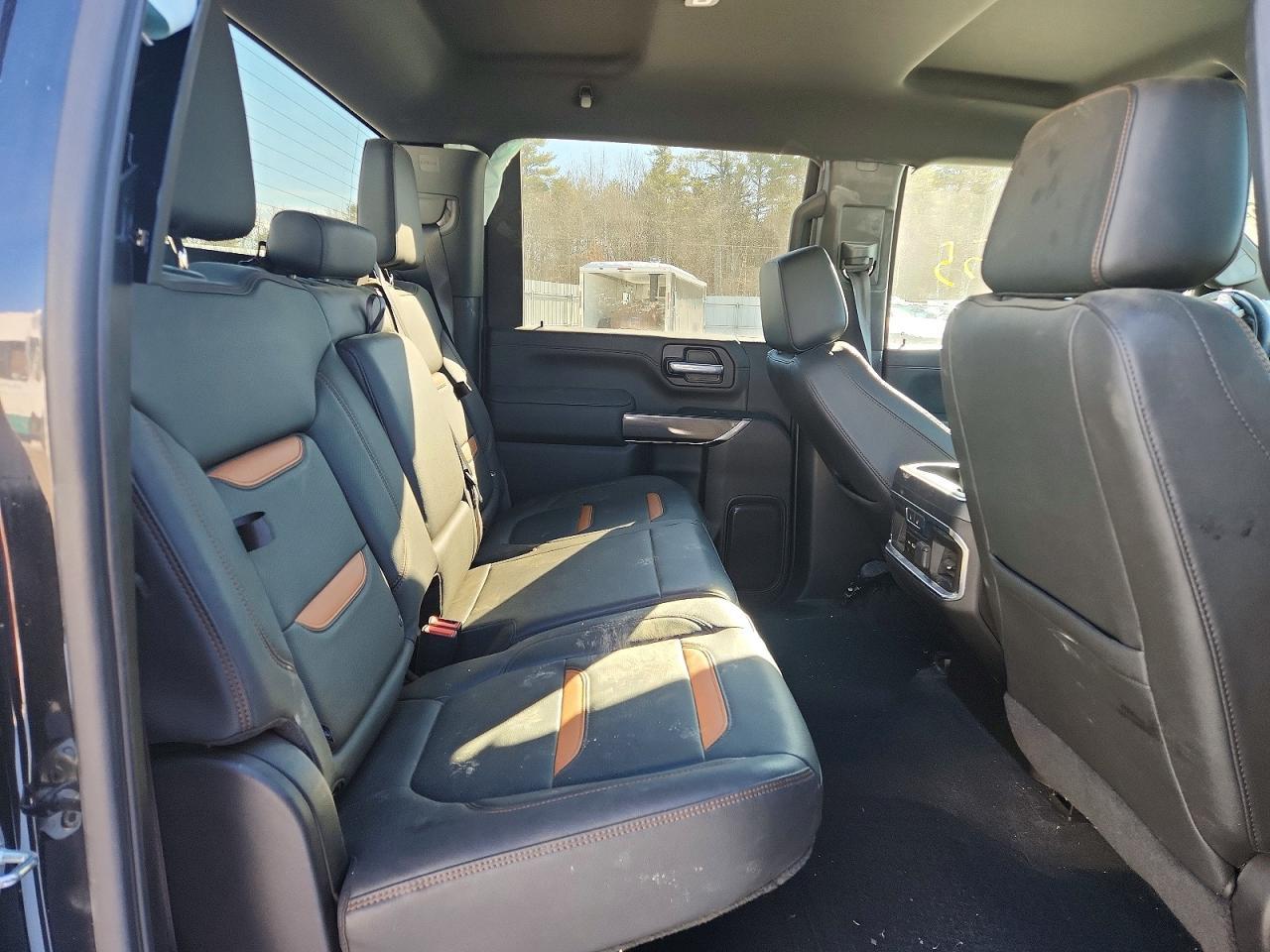 2023 GMC Sierra K3500 AT4