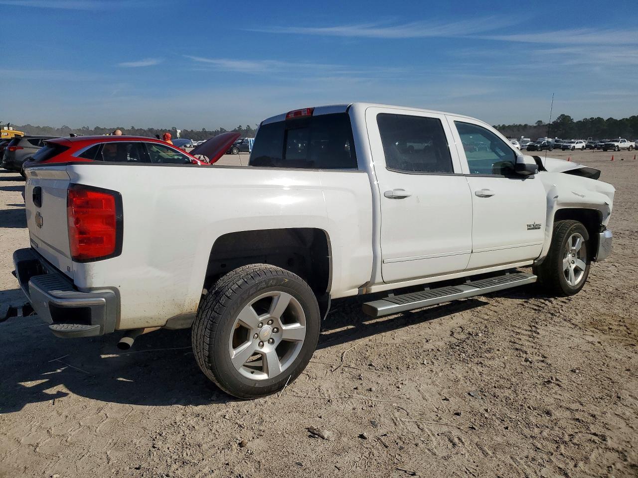 2018 Chevrolet Silverado C1500 lt