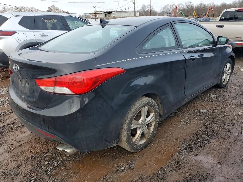 2013 Hyundai Elantra Coupe gs