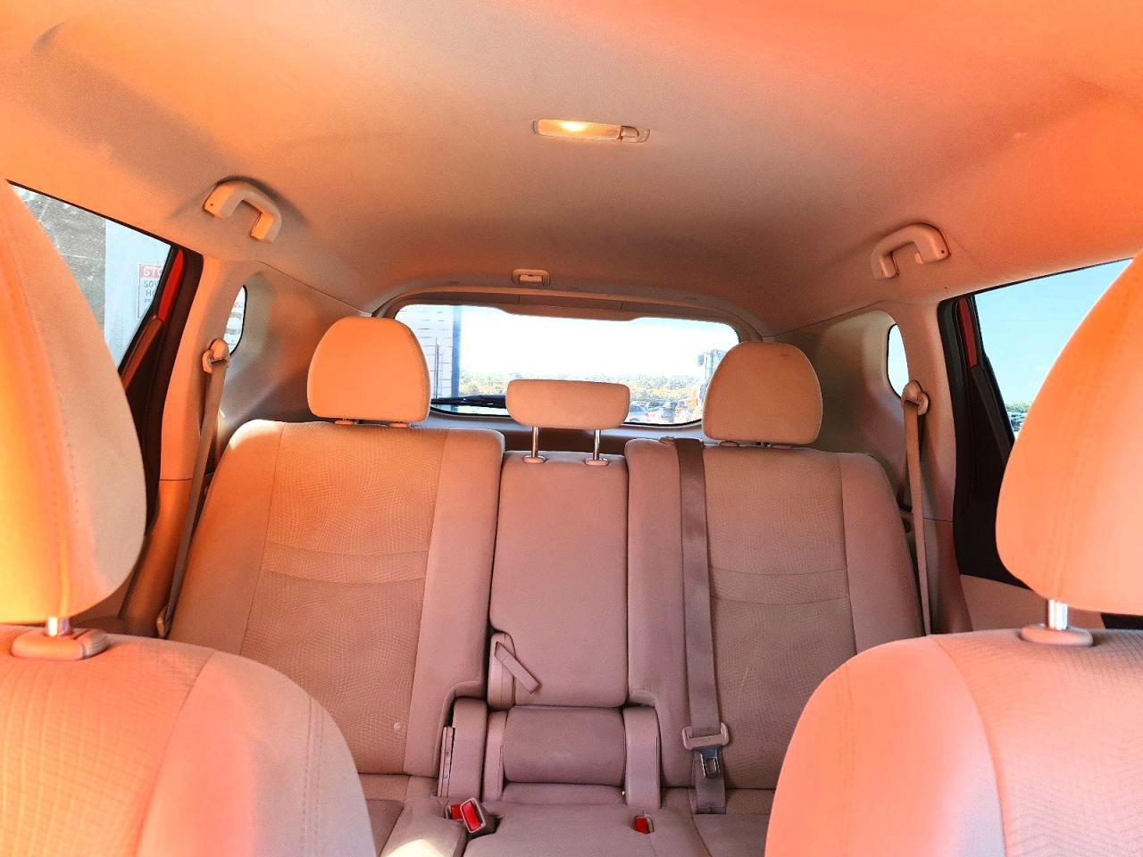 2015 Nissan Rogue s