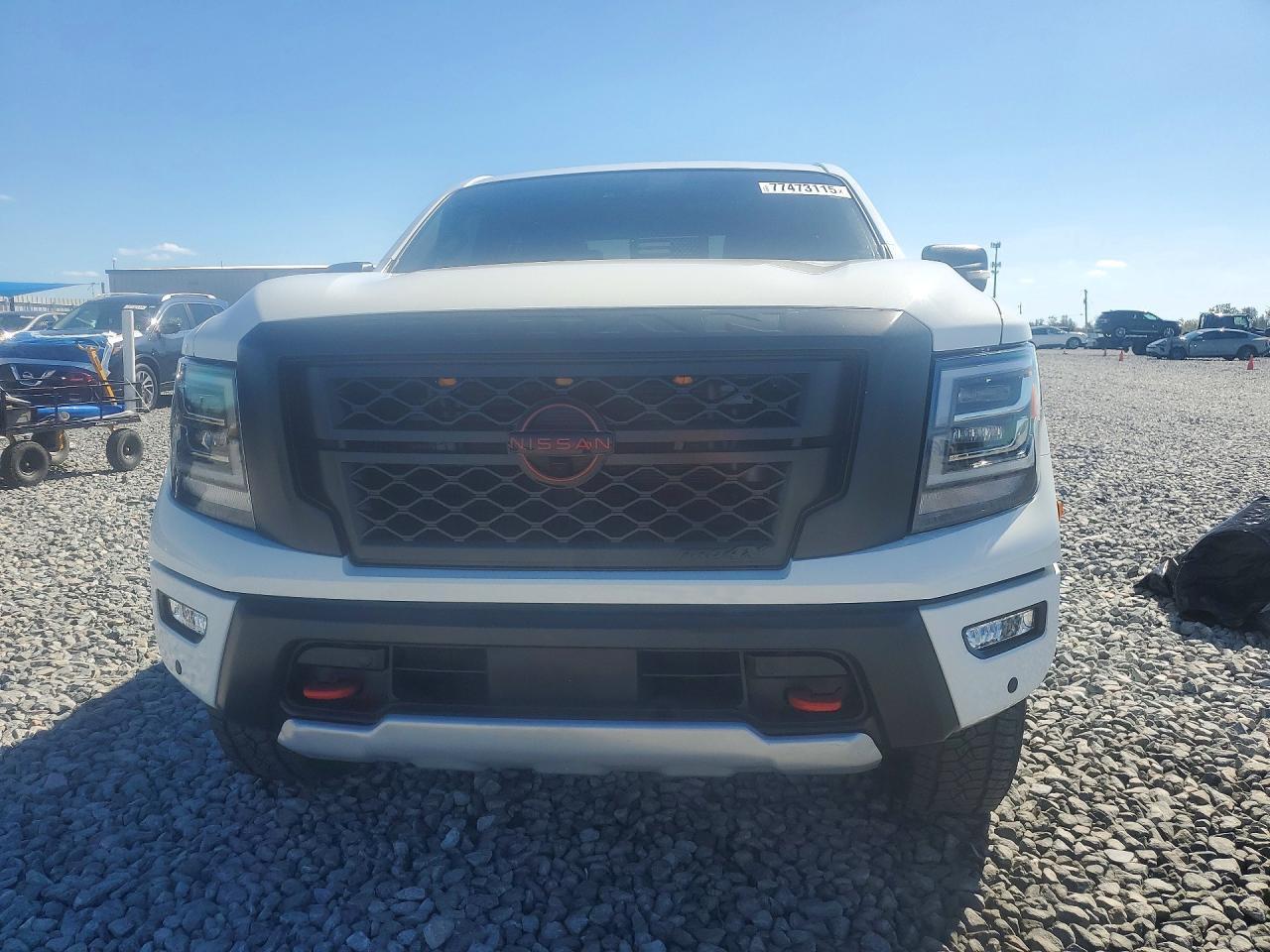 2024 Nissan Titan PRO-4X