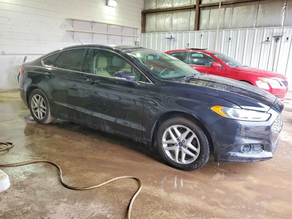 2014 Ford Fusion se