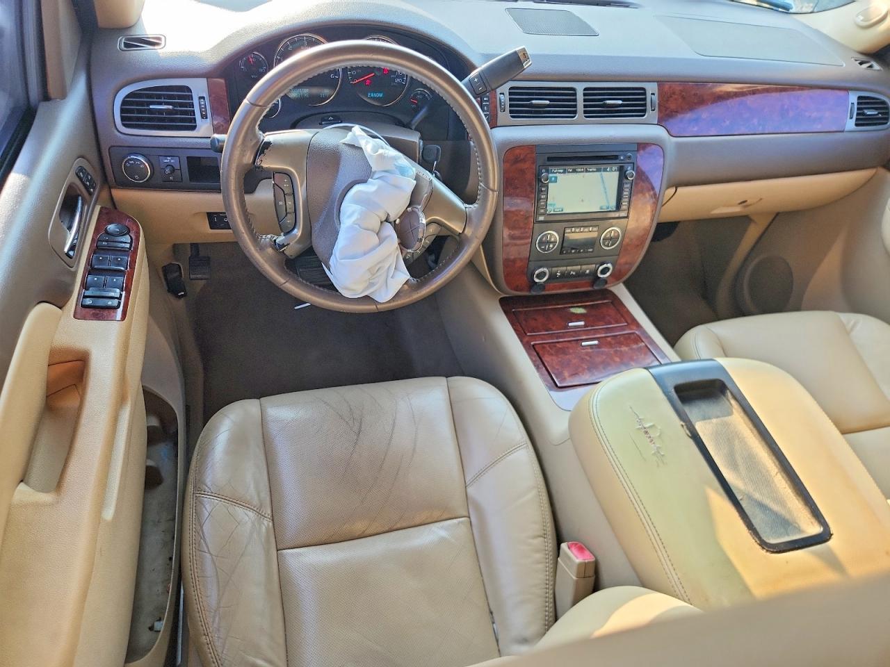 2011 Chevrolet Avalanche LTZ