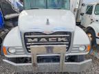 2004 Mack 700 CV700-Roll-OFF Container Truck