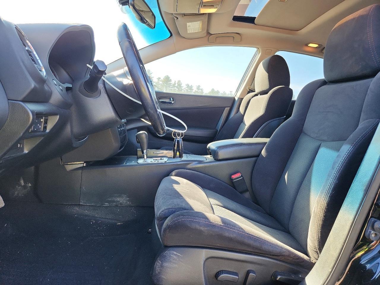 2012 Nissan Maxima s