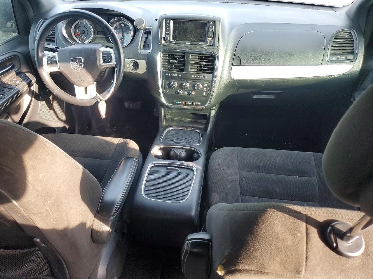 2016 Dodge Grand Caravan sxt
