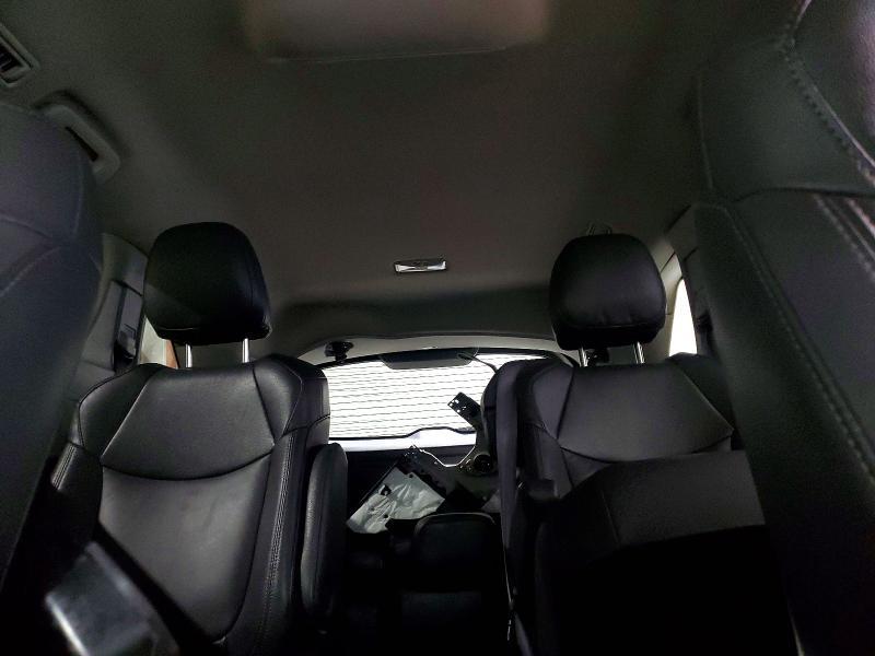 2023 Toyota Sienna le 8-passenger