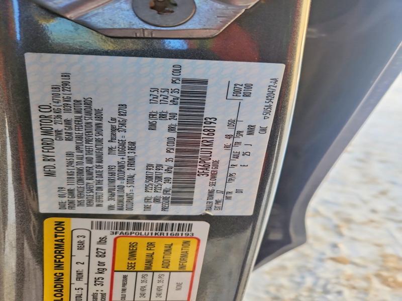 2019 Ford Fusion se
