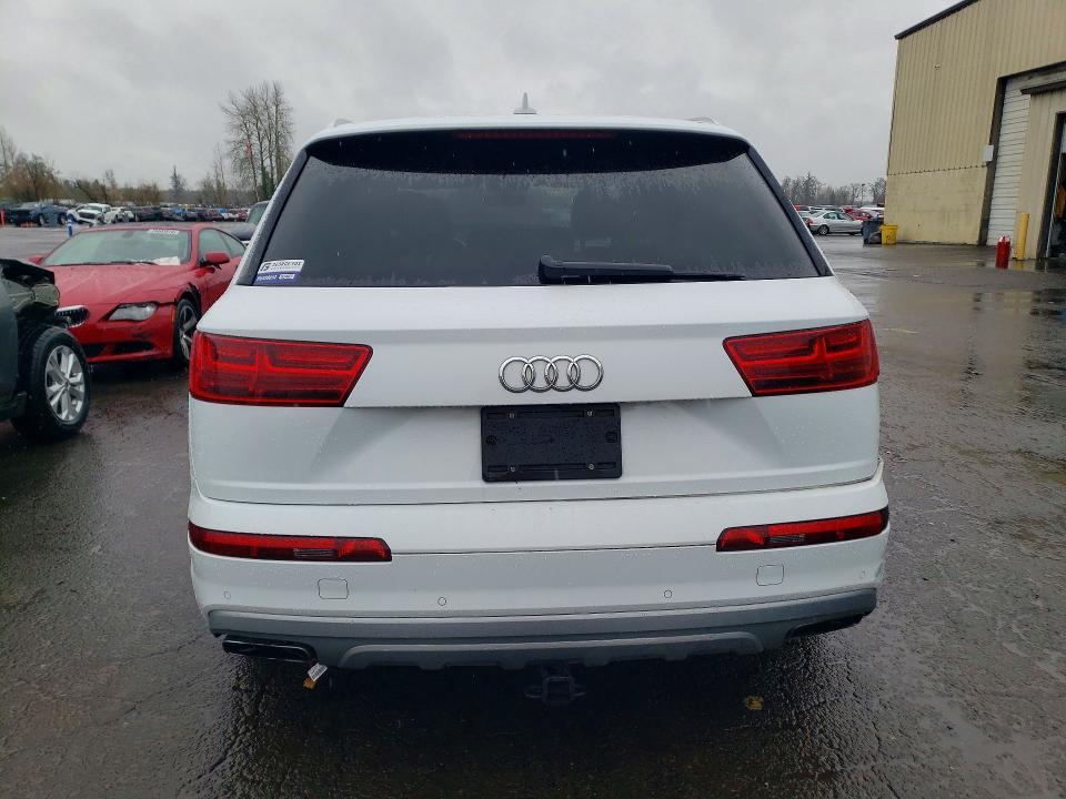 2018 Audi Q7 Premium Plus