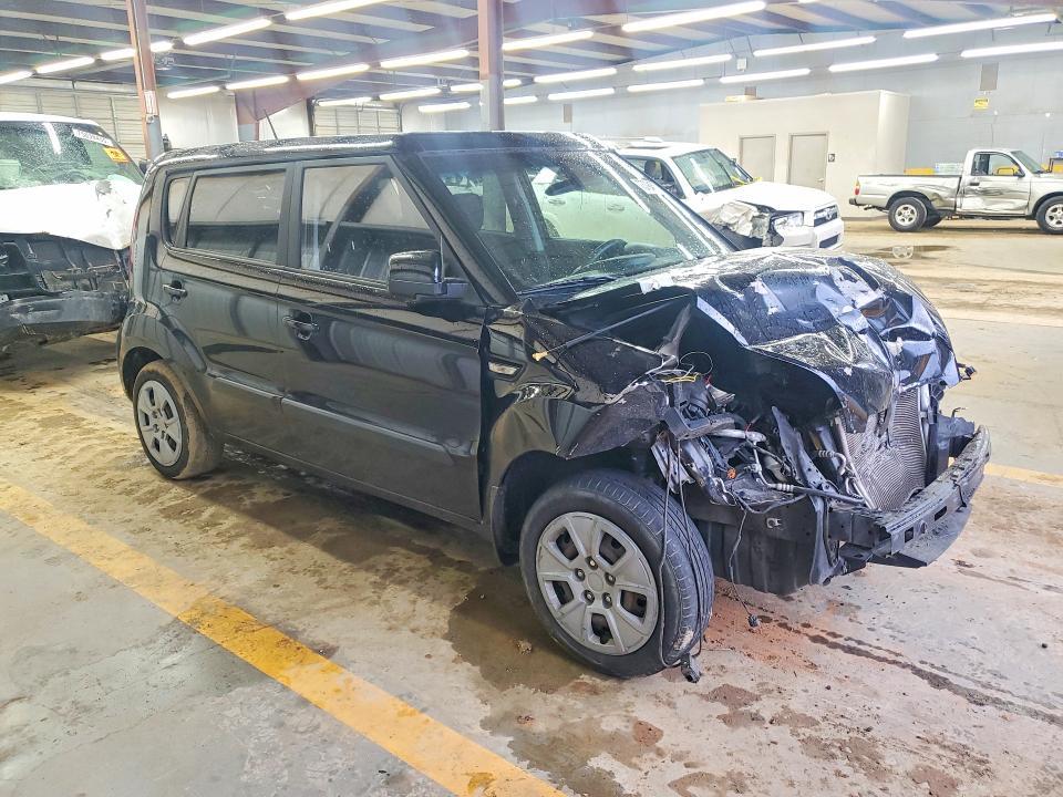2013 KIA Soul Base
