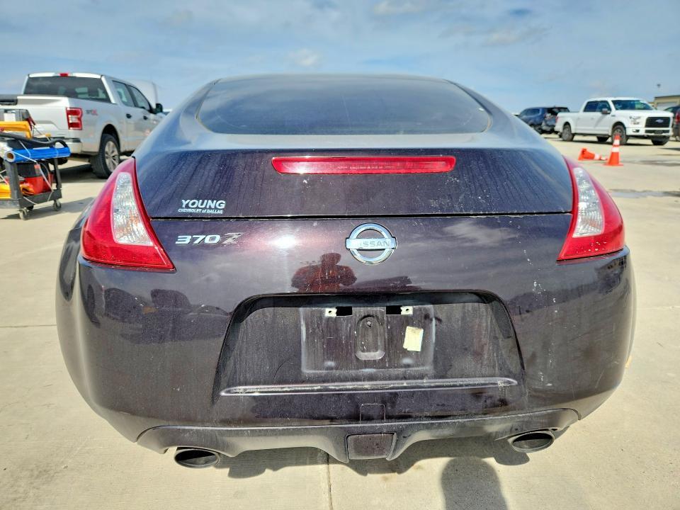 2011 Nissan 370z Base
