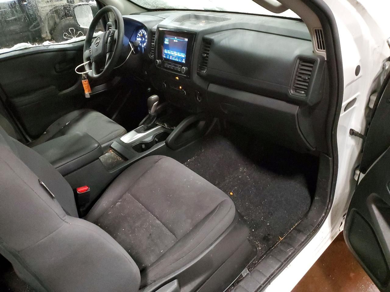 2024 Nissan Frontier s