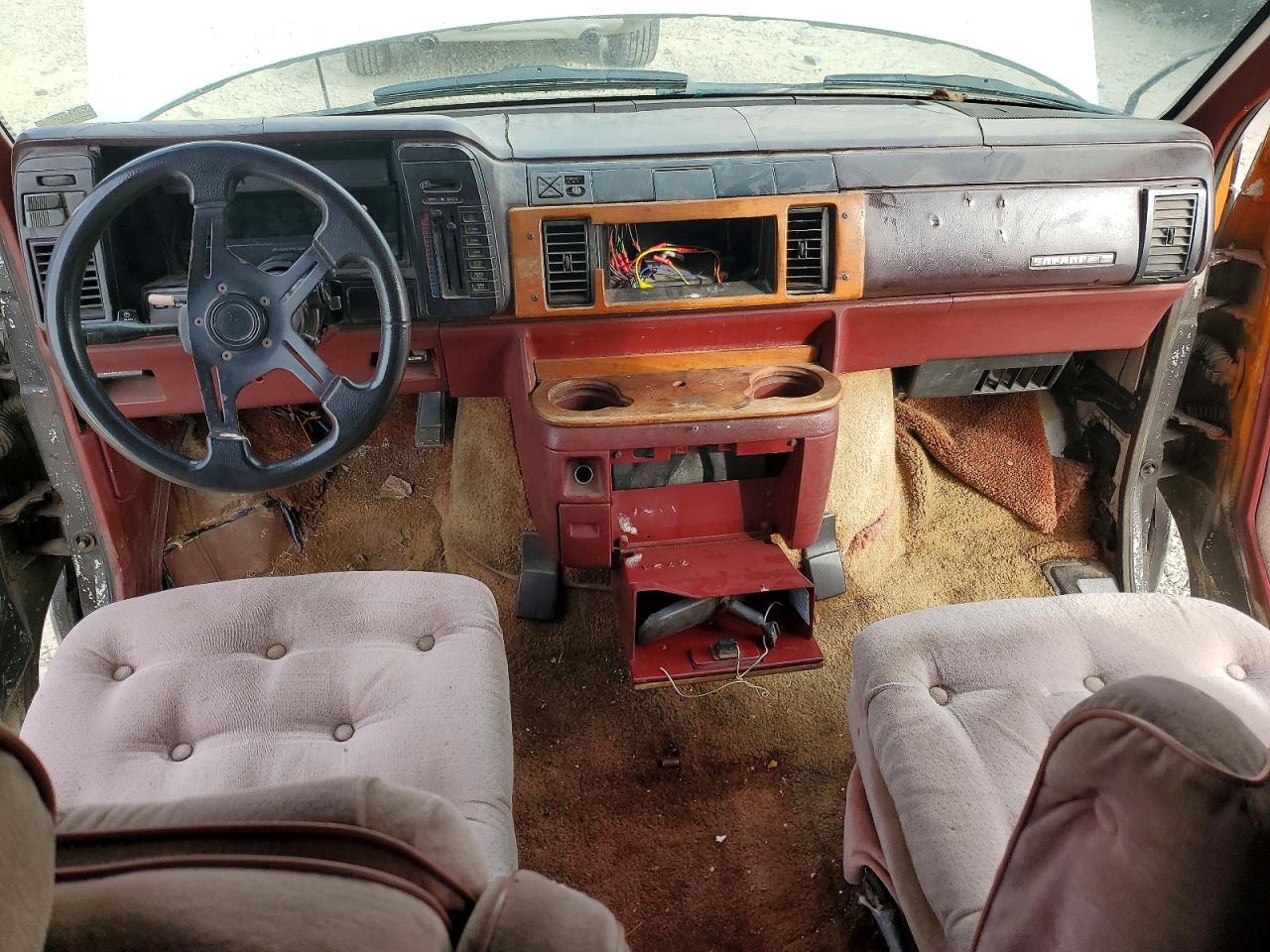 1991 GMC Safari XT