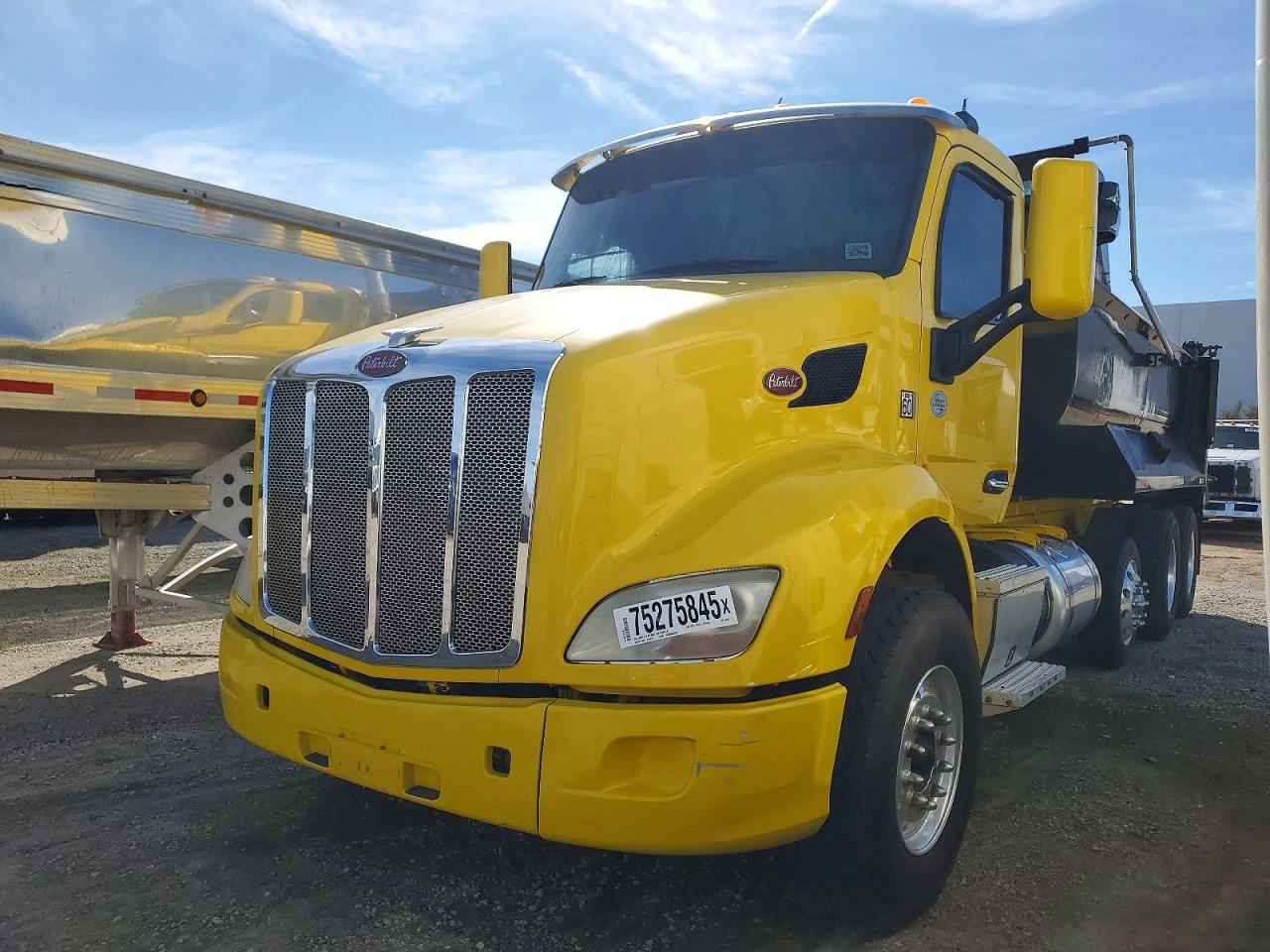 2020 Peterbilt Tractor 579
