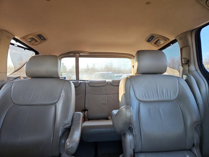 2005 Toyota Sienna