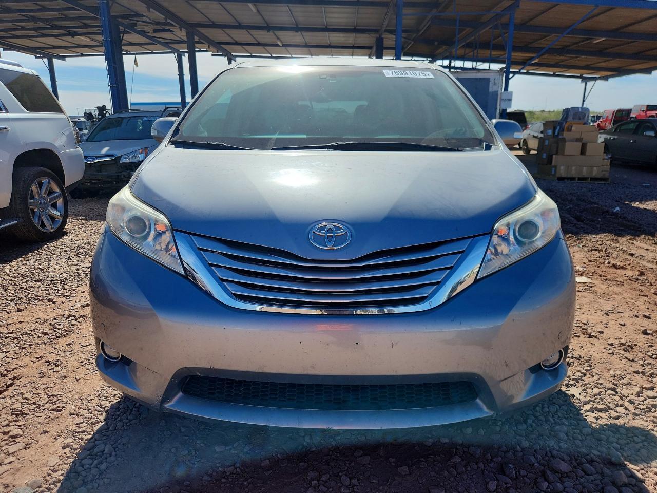 2013 Toyota Sienna xle