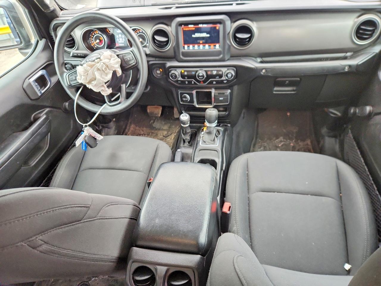 2022 Jeep Gladiator Sport