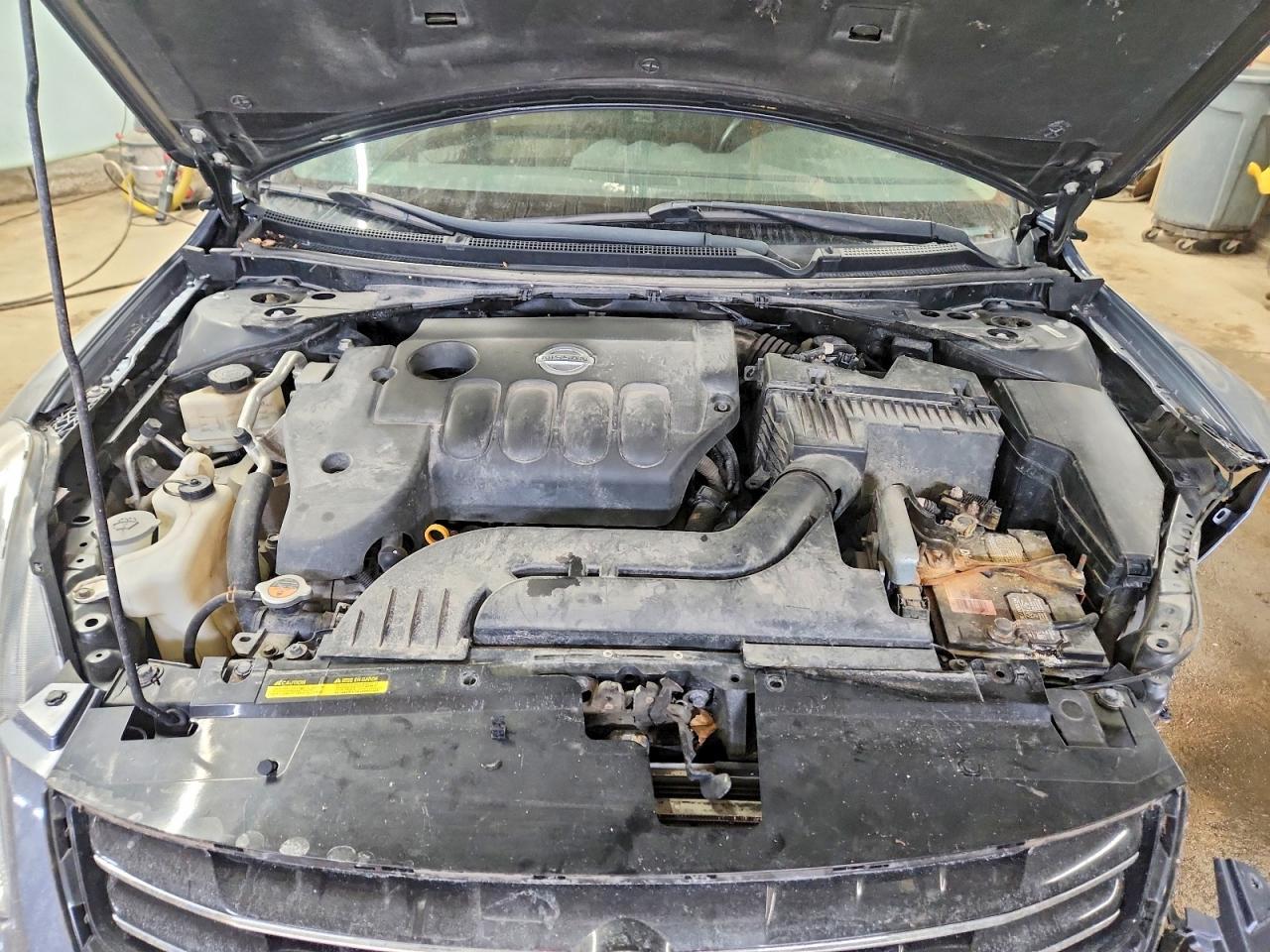 2010 Nissan Altima Base