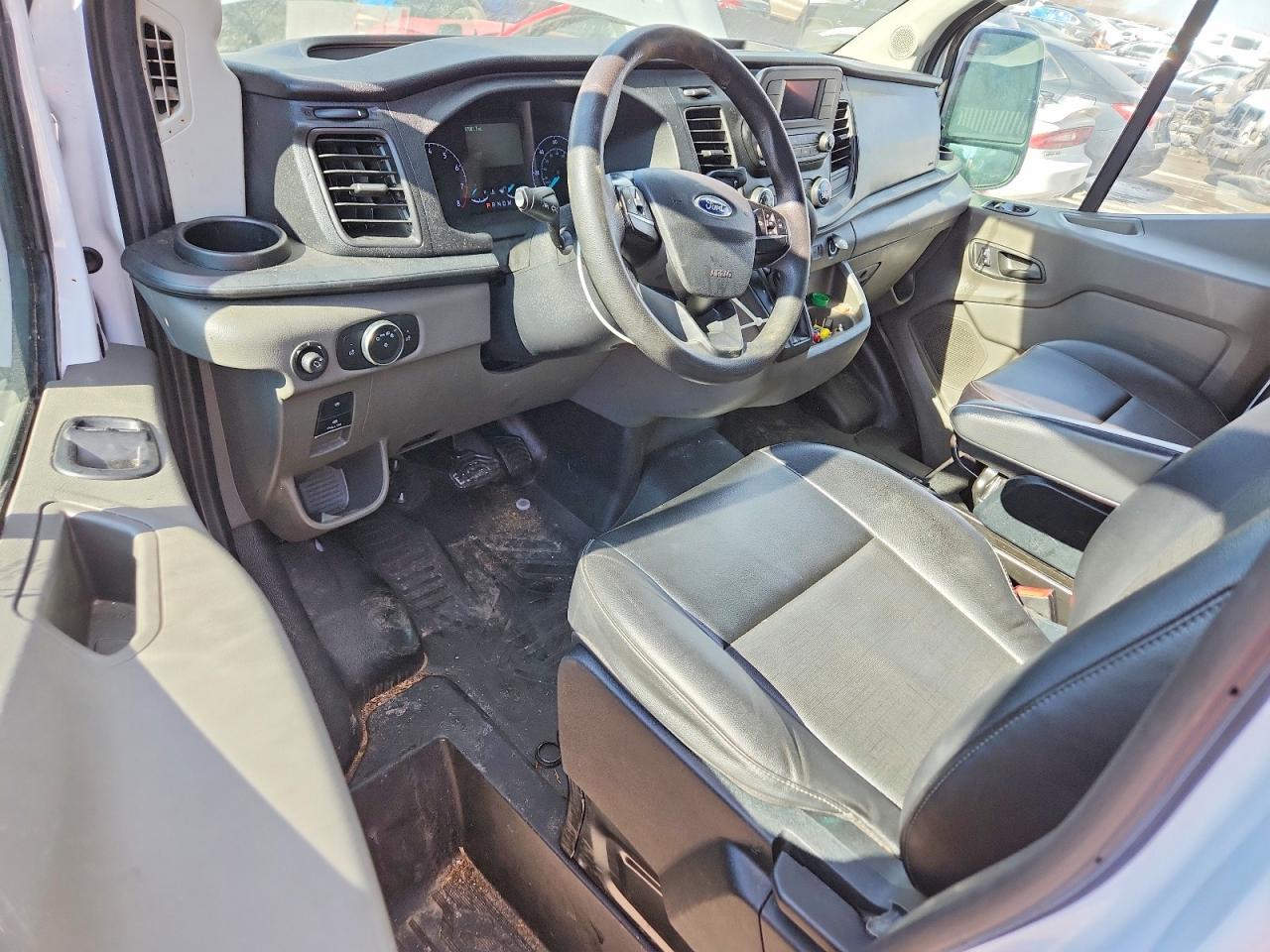 2023 Ford Transit T-250