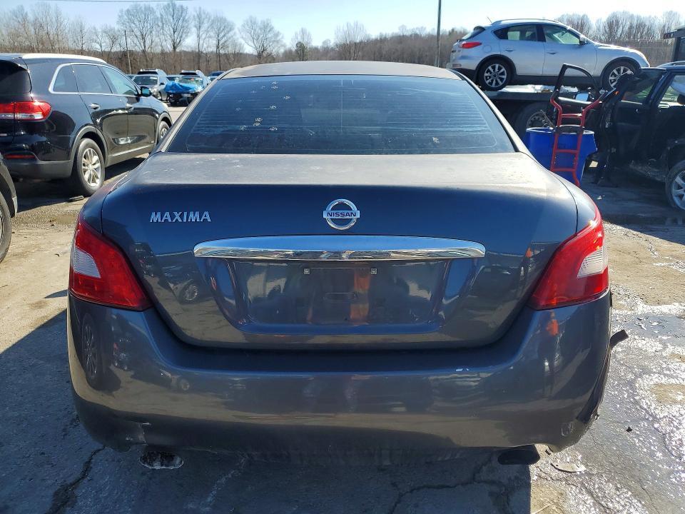 2009 Nissan Maxima s