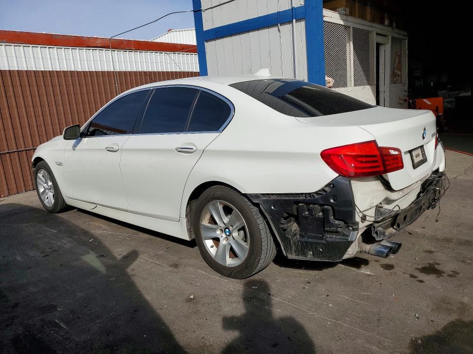 2013 BMW 528 i
