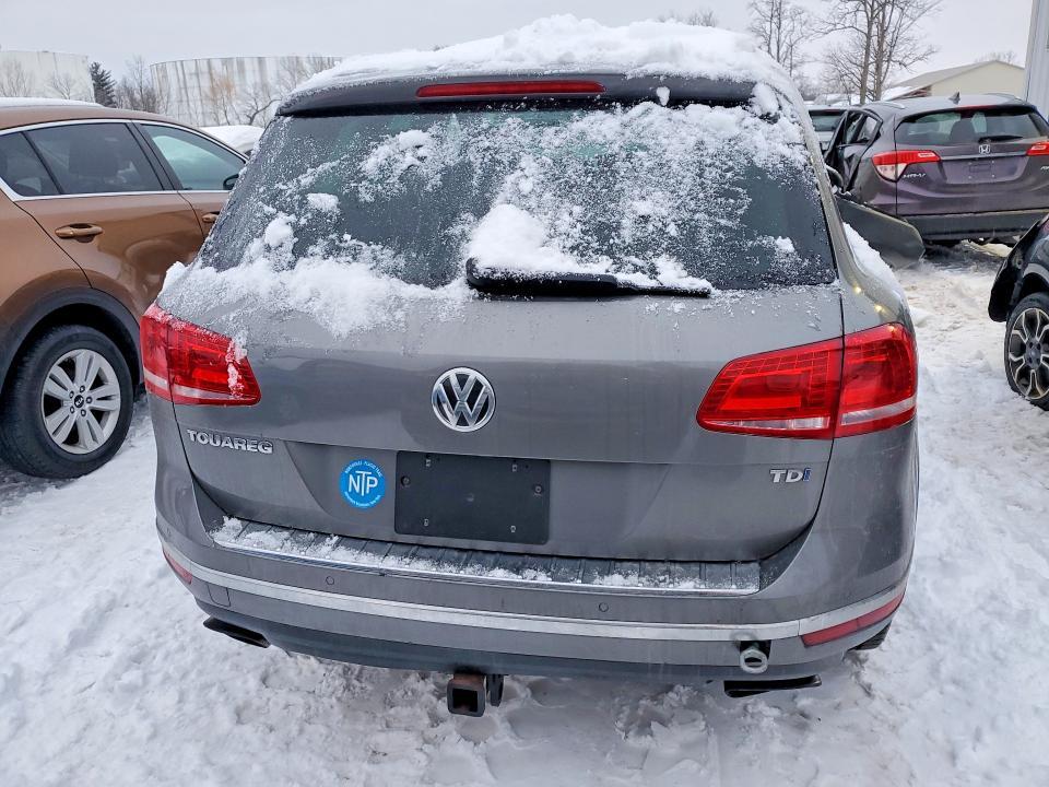 2015 Volkswagen Touareg V6 tdi