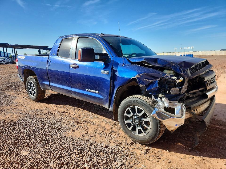2015 Toyota Tundra SR5