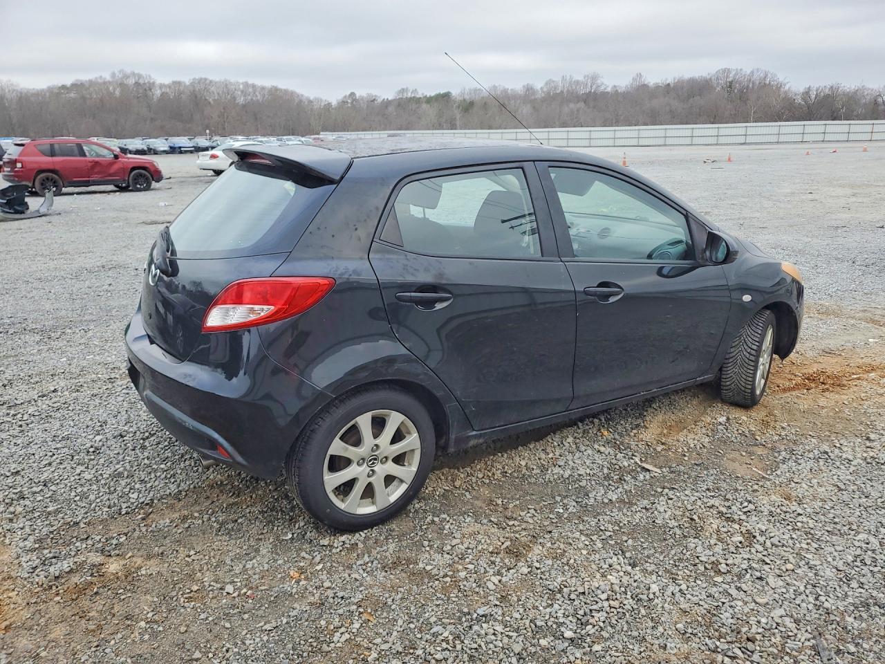 2013 Mazda 2